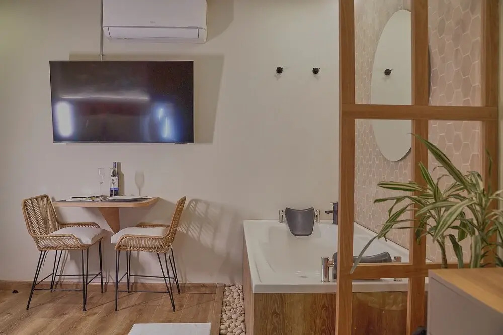 Hotel One Lleras