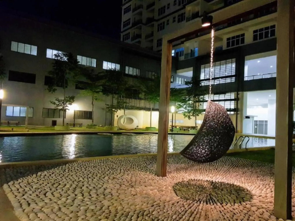Puchong Skypod Residence, High Floor Balcony Unit, Walking Distance to IOI Mall, 10min Drive to Sunway