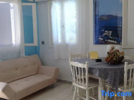 Meltemia Studio Samos No6 Pefkos