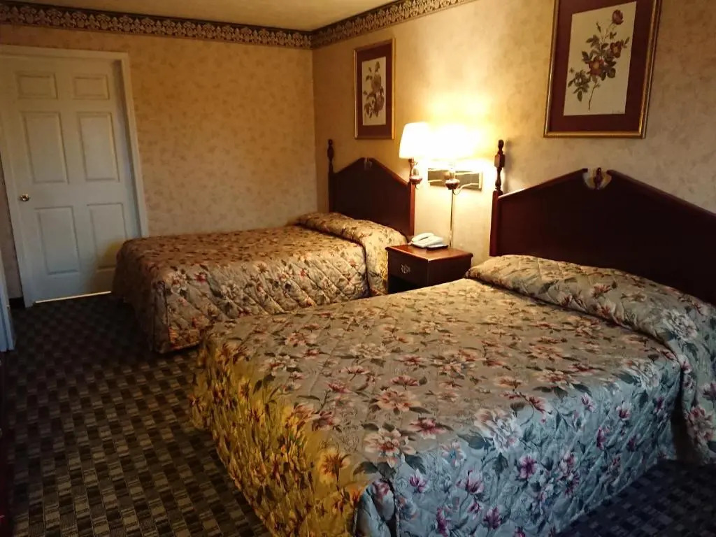 Stone Brook Inn