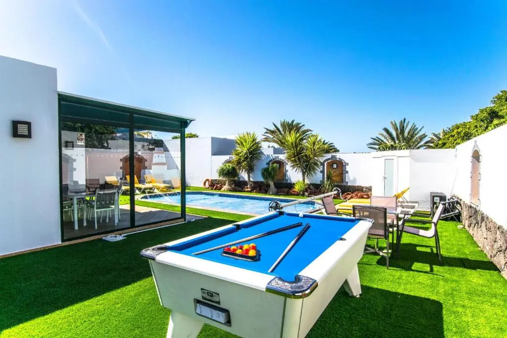 Villa Los Arcos - LH160 By Villas Now Ltd