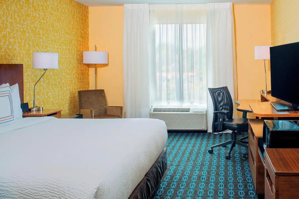 Holiday Inn Express Hotel And Suites Bridgewater Branchburg
