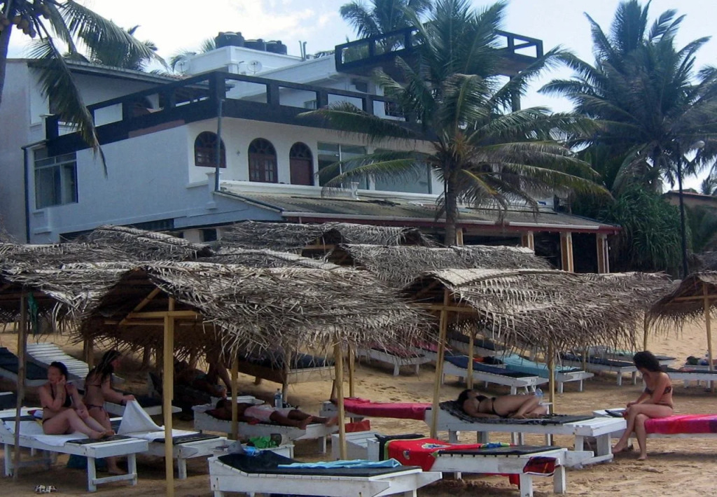 Royal Beach Hotel Hikkaduwa