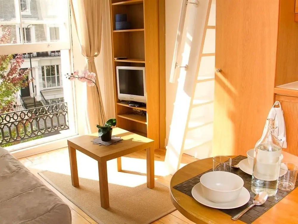 Irwin Apartments at Notting Hill