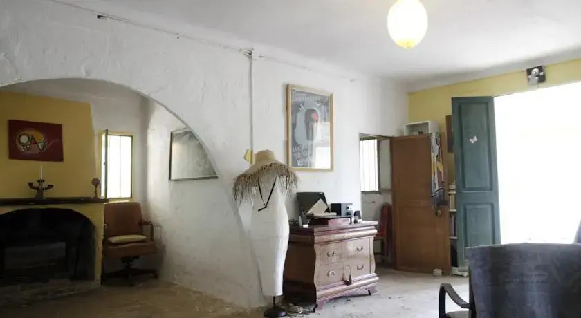 Artistic Hippie Country Chalet