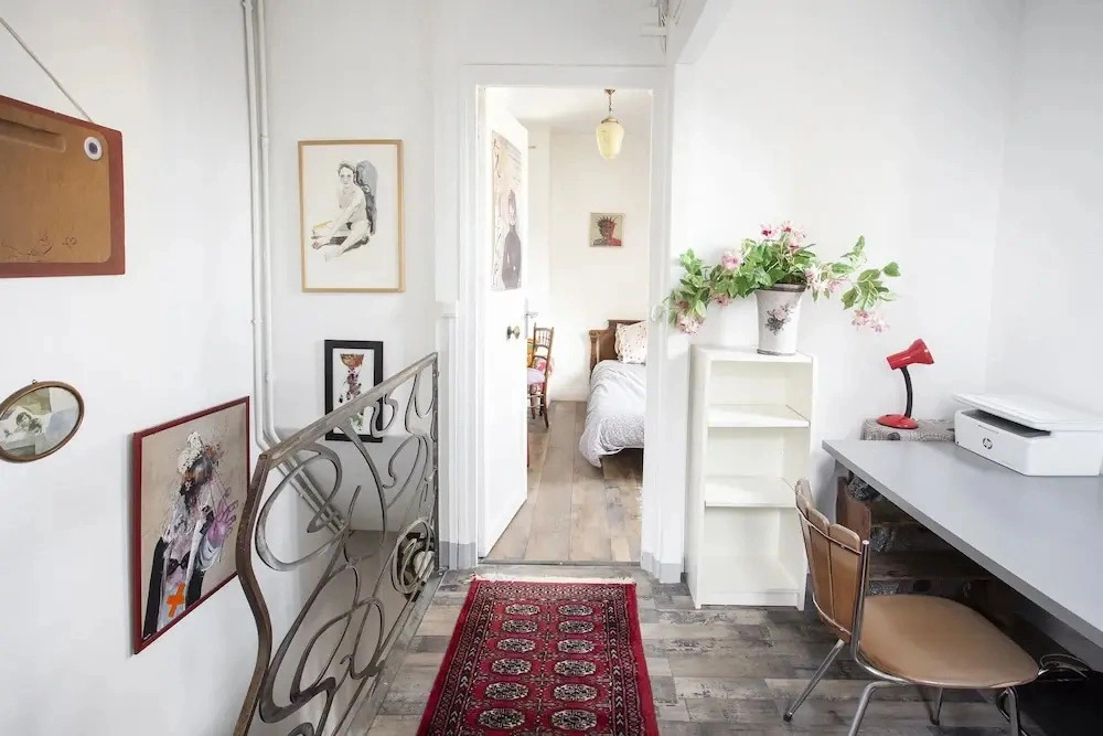 Opera District Hideaway