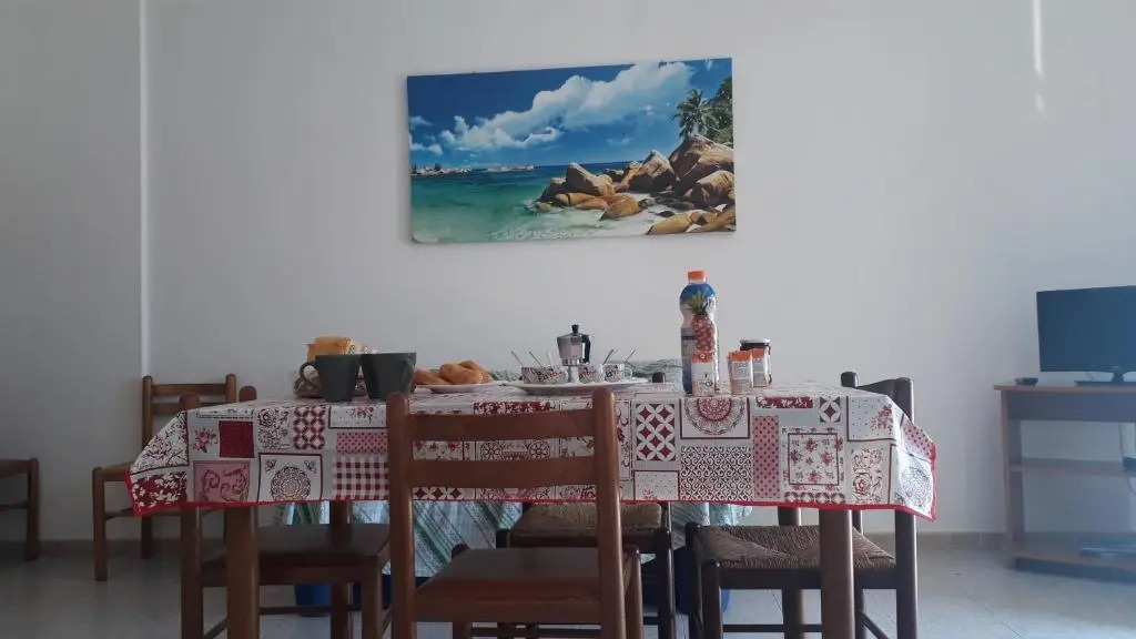 Charming Holiday Home Near The Beach With A Terrace Parking Available, Pets