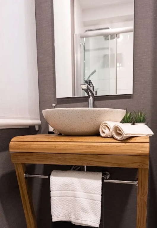Apartamento de diseño centrico con terraza espectacular