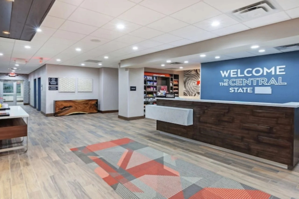 Hampton Inn Gardner