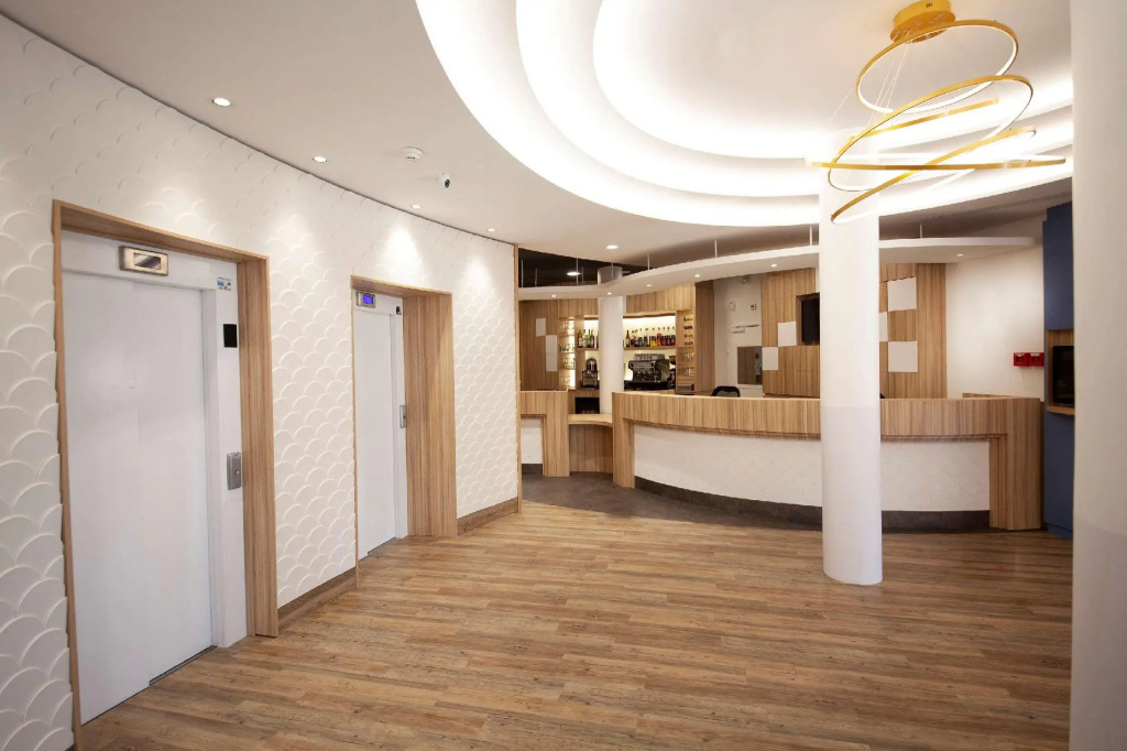 The Originals Boutique, Hôtel Le Marmotel, Clermont-Ferrand