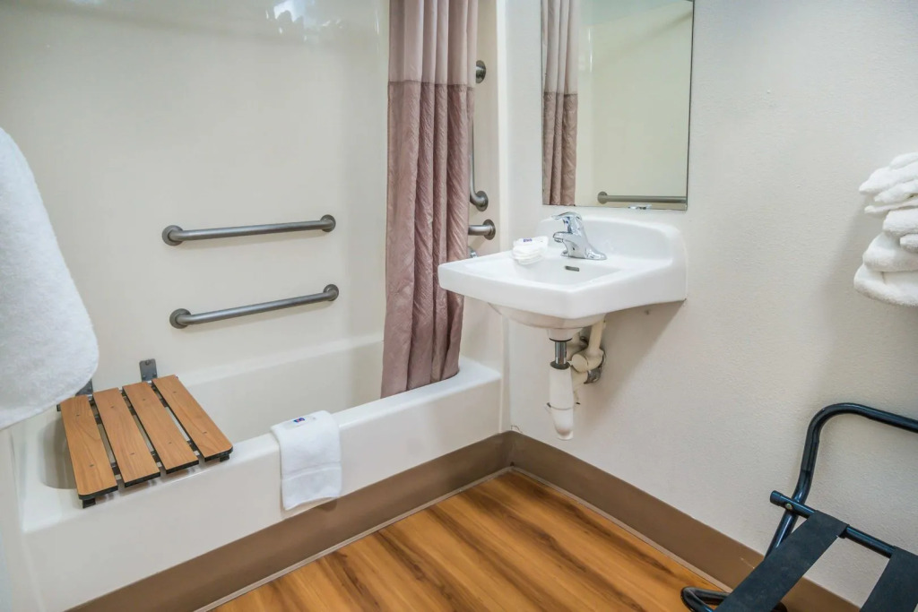 Motel 6-Irving, TX - Dallas