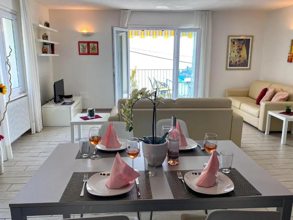Miralago Stupendo Ferienwohnung I. Stock