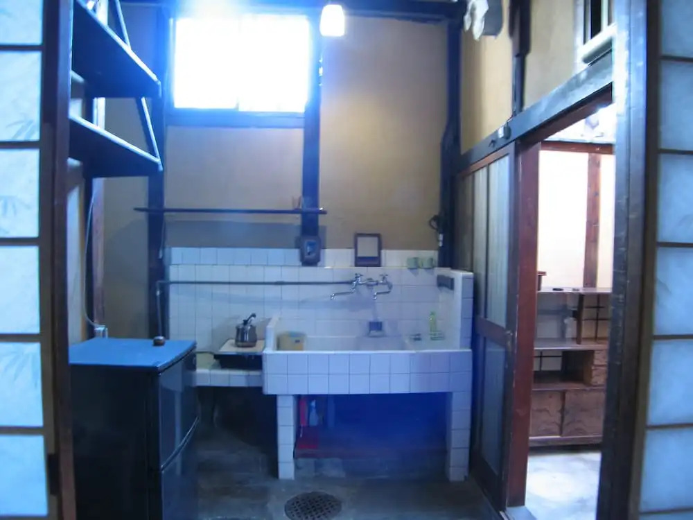 Small World Guest House - Hostel