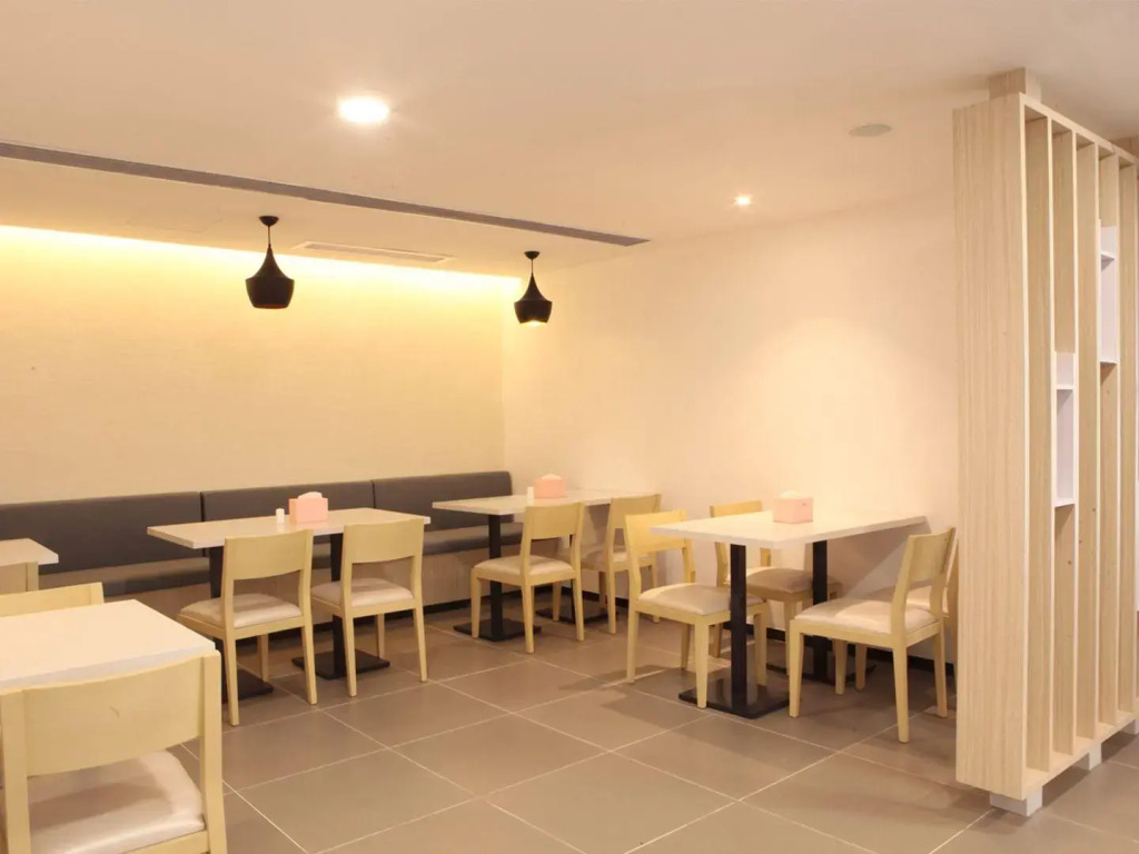 Yi Ting Hotel (Shenzhen Xixiang Bus Station)
