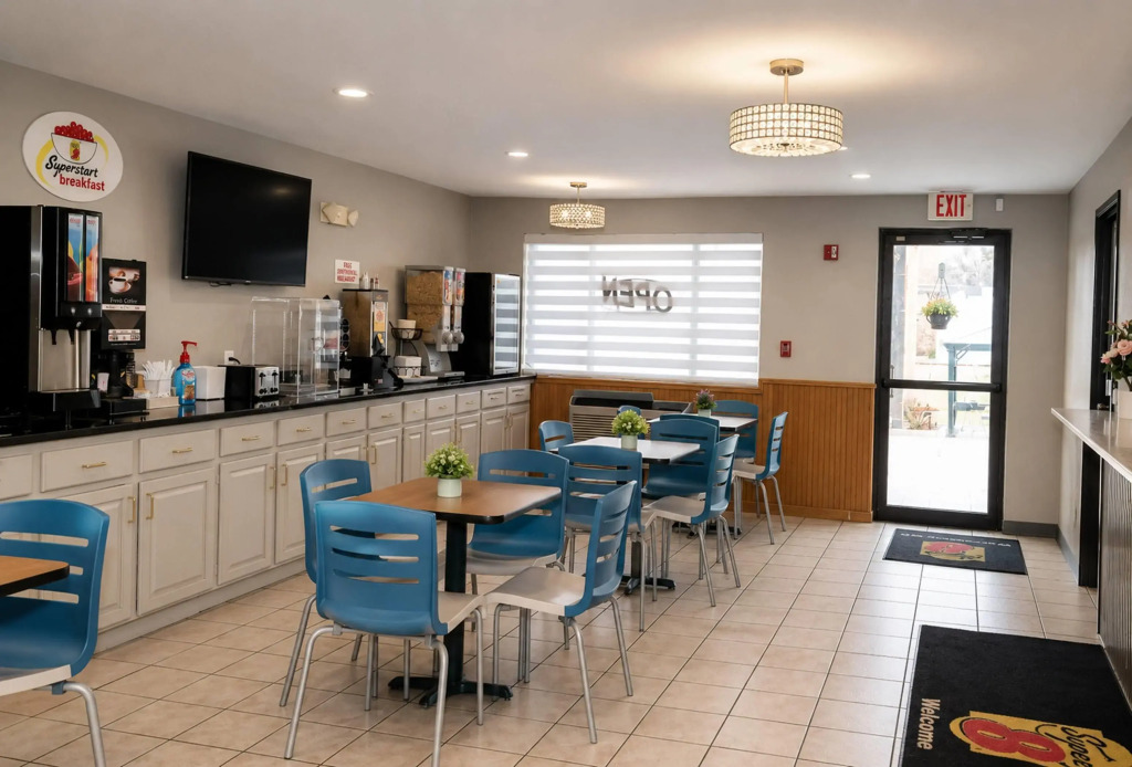 Super 8 by Wyndham Warrenton