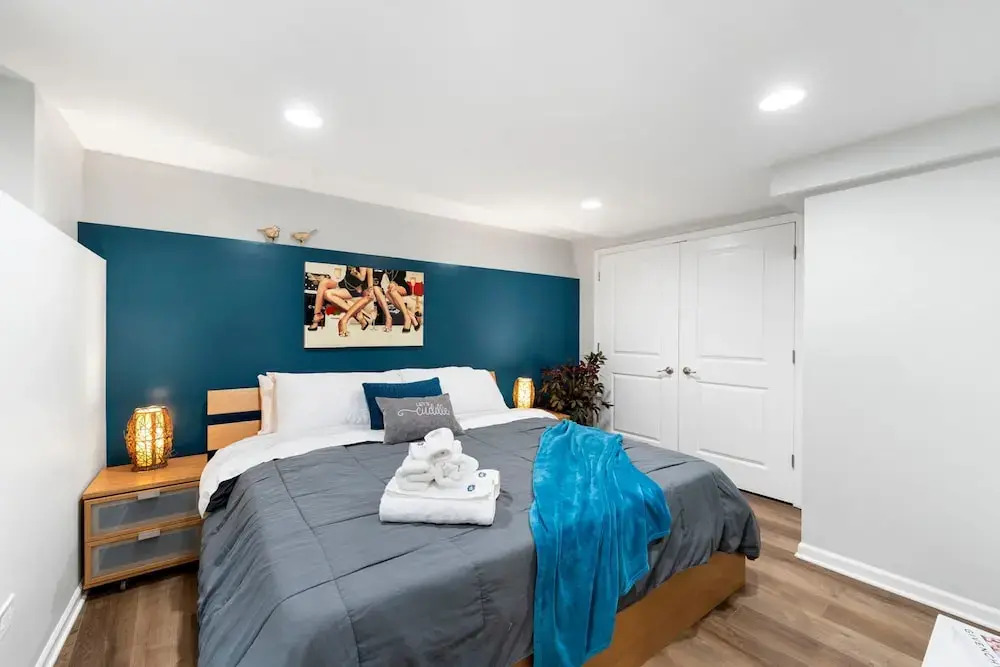 Chicago Treasure 4 Bed Getaway