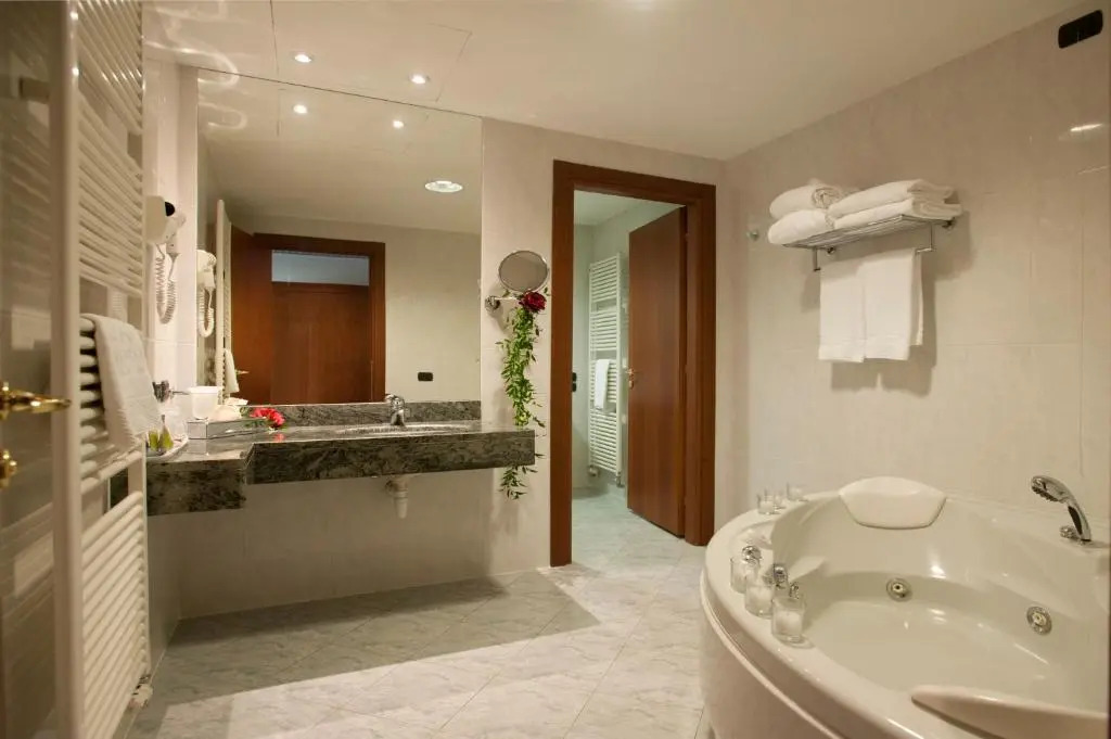 Phi Hotel Cavalieri