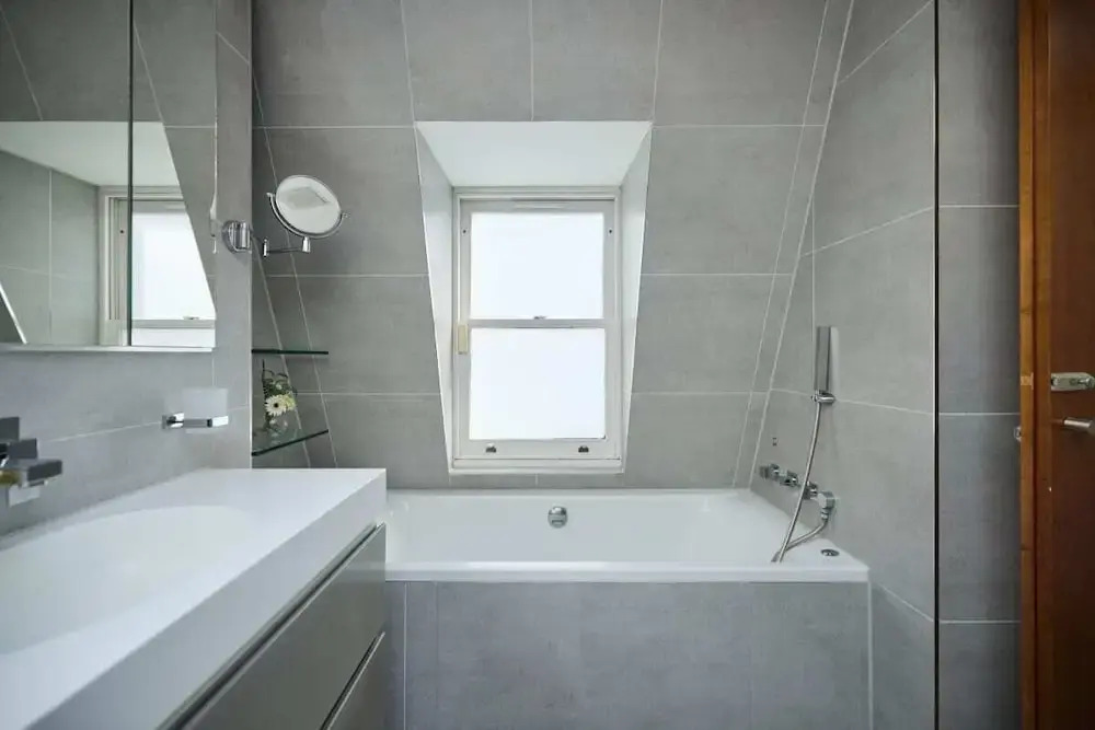 The Radnor Mews Residence Stylish 3bdr Mews House