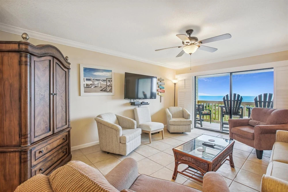 Oceanfront Bliss: Night of Lights Getaway!