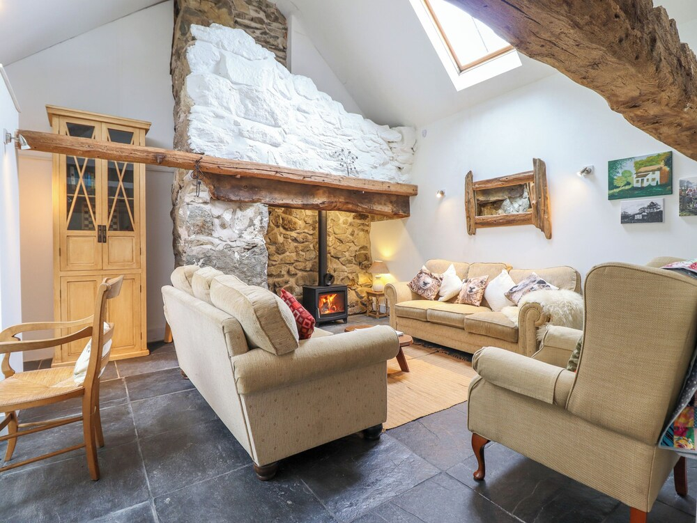 Ty Newydd Uchaf