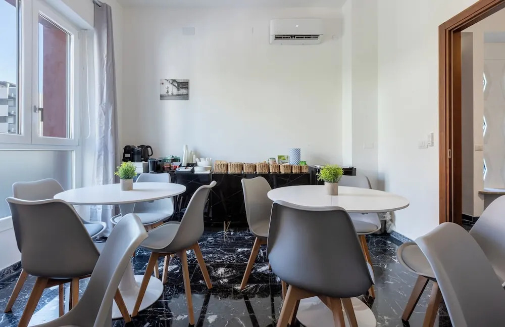 Hesa House