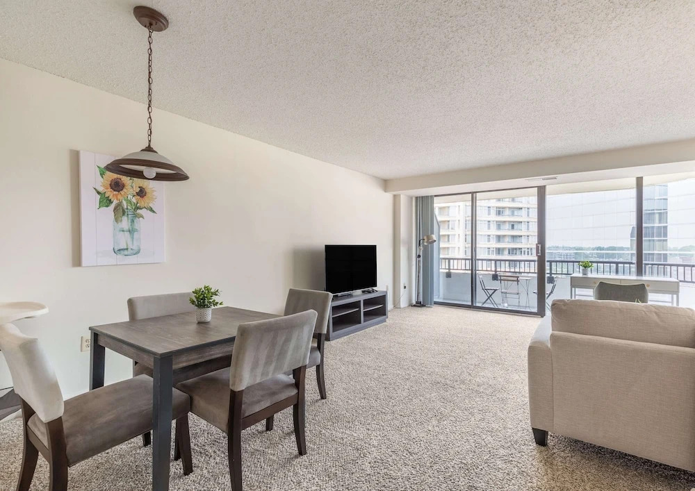Premium A-Location Apartment