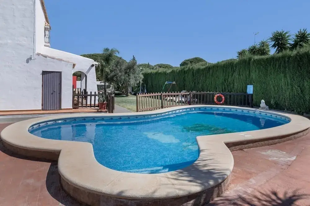 Apartamentos con Wifi y piscina