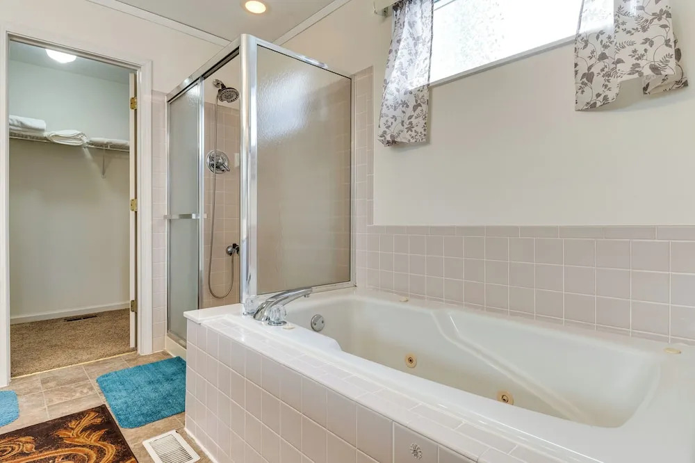 Indianapolis Rental Home w/ Gym: Near Speedway