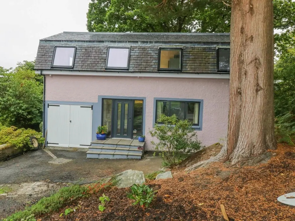 Dunaivon Cottage
