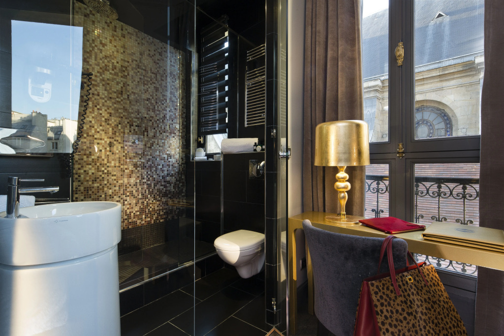 Hotel Lumen Paris Louvre