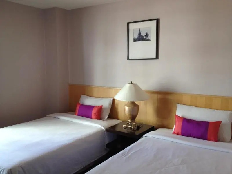 Gardengrove Suites Serviced Apartment