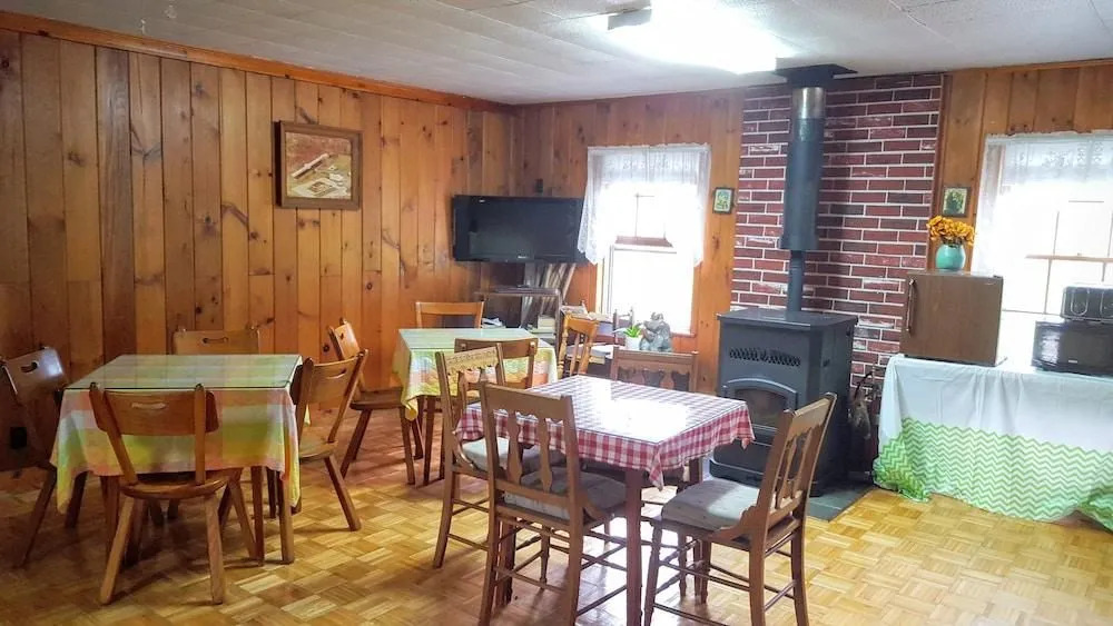 Starlight Inn