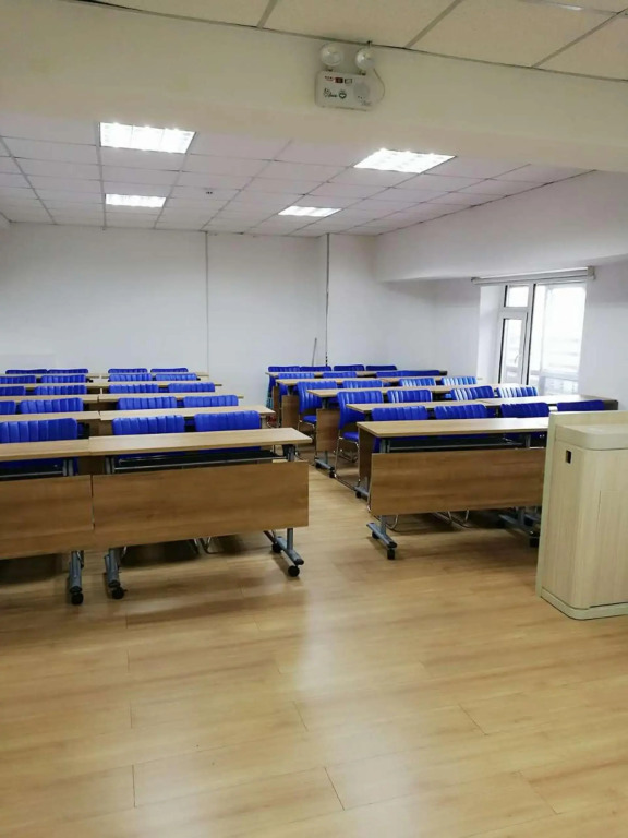 Hanting Hotel Jixi Railway Station
