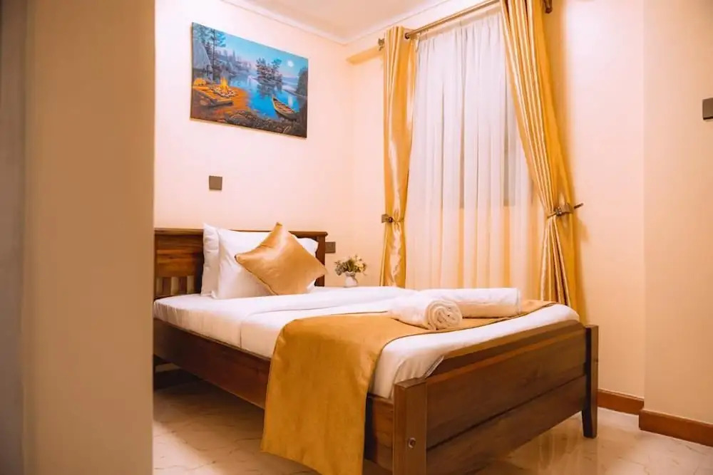 Kije Place Hotel