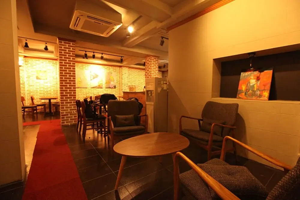 Yeongdeungpo Dadareum Guest House