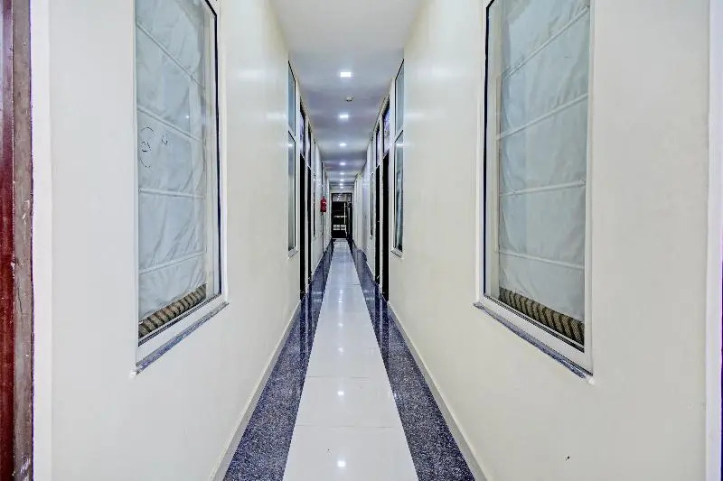 OYO 81045  collection O Hotel My Stay Retreat