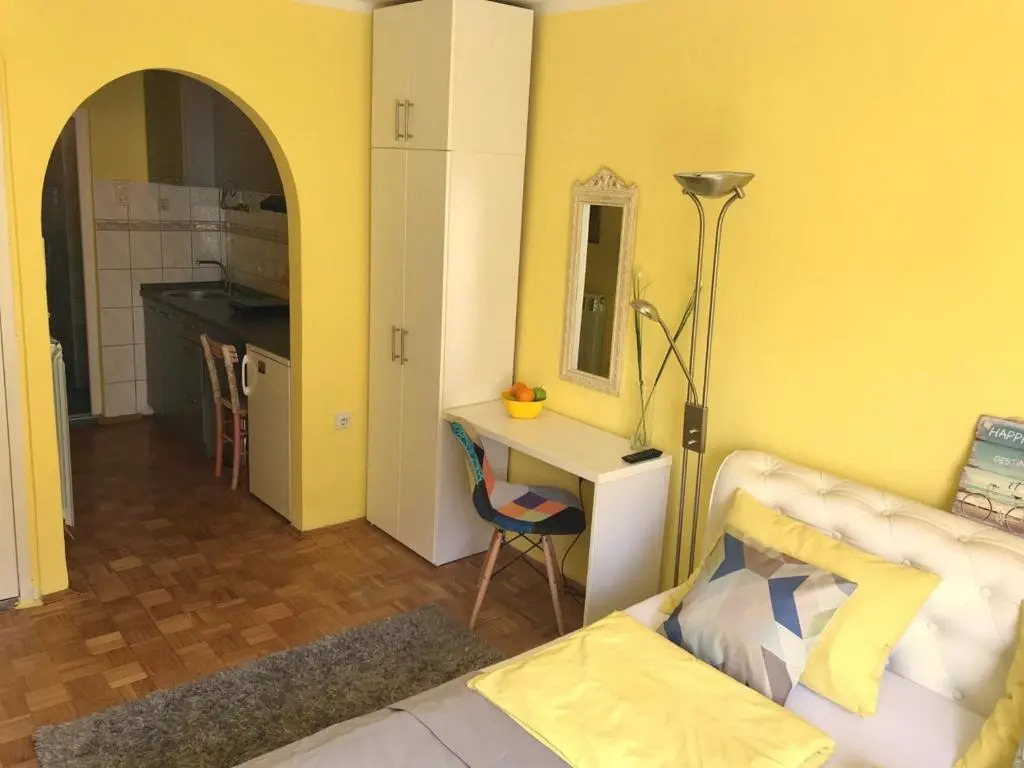 Sunrise Apartment