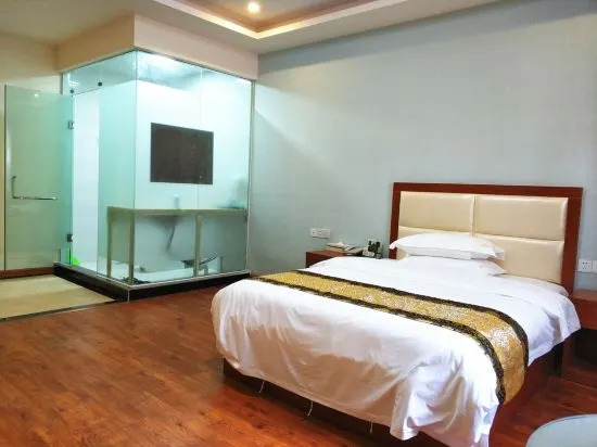 Home Inn Huayi Hotel