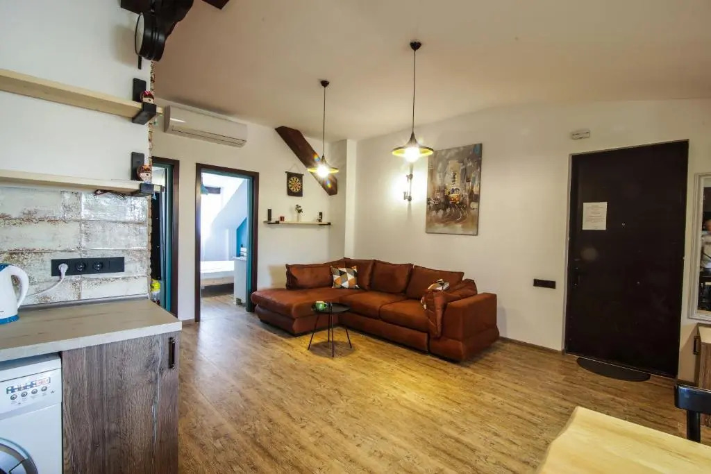 A lovely 2-bedroom apartment in central Tbilisi