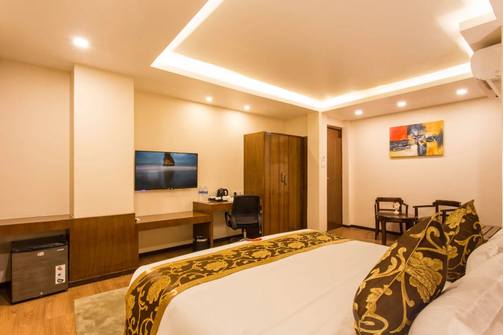 Yatri Suites and Spa