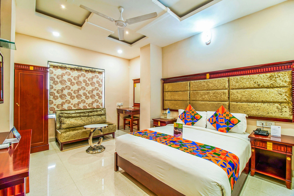 FabHotel Eleven Heights