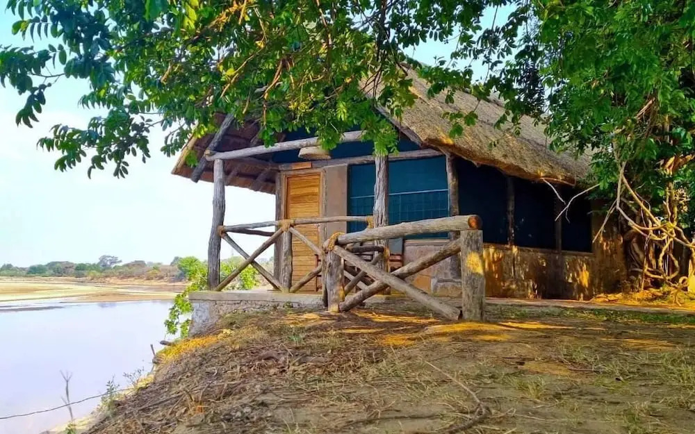 Thornicroft Lodge - South Luangwa