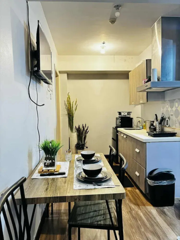 Azure Urban Resort South Paranaque Beach View Unit- Newly Renovated - Near Airport Near SM Bicutan