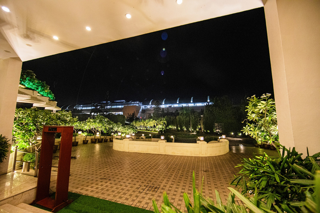 Fabhotel Prime Luxera