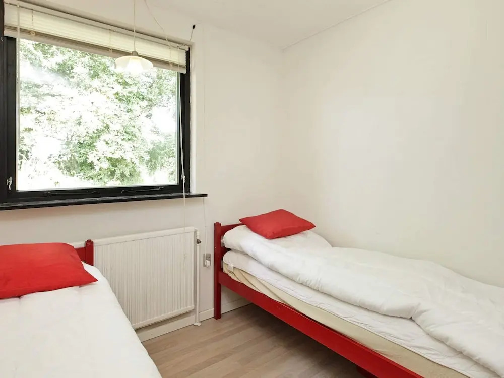 8 person holiday home in Struer-By Traum
