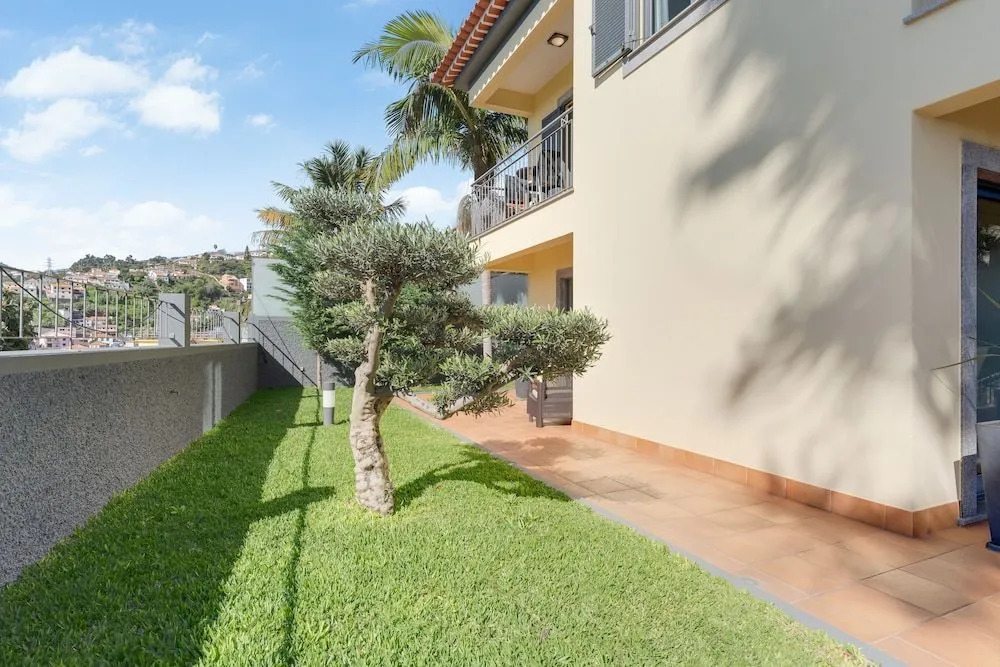 Casa Amarela With Heated Pool & Games Area