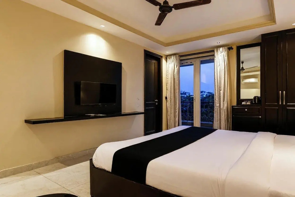 Townhouse Oak Udyog Vihar