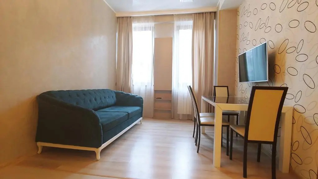 90 Titsian Tabidze Street