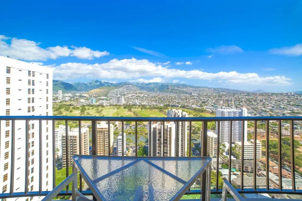 36th Floor with Beautiful Mountain Views | 1 Block to Beach | Free Parking & WIFI