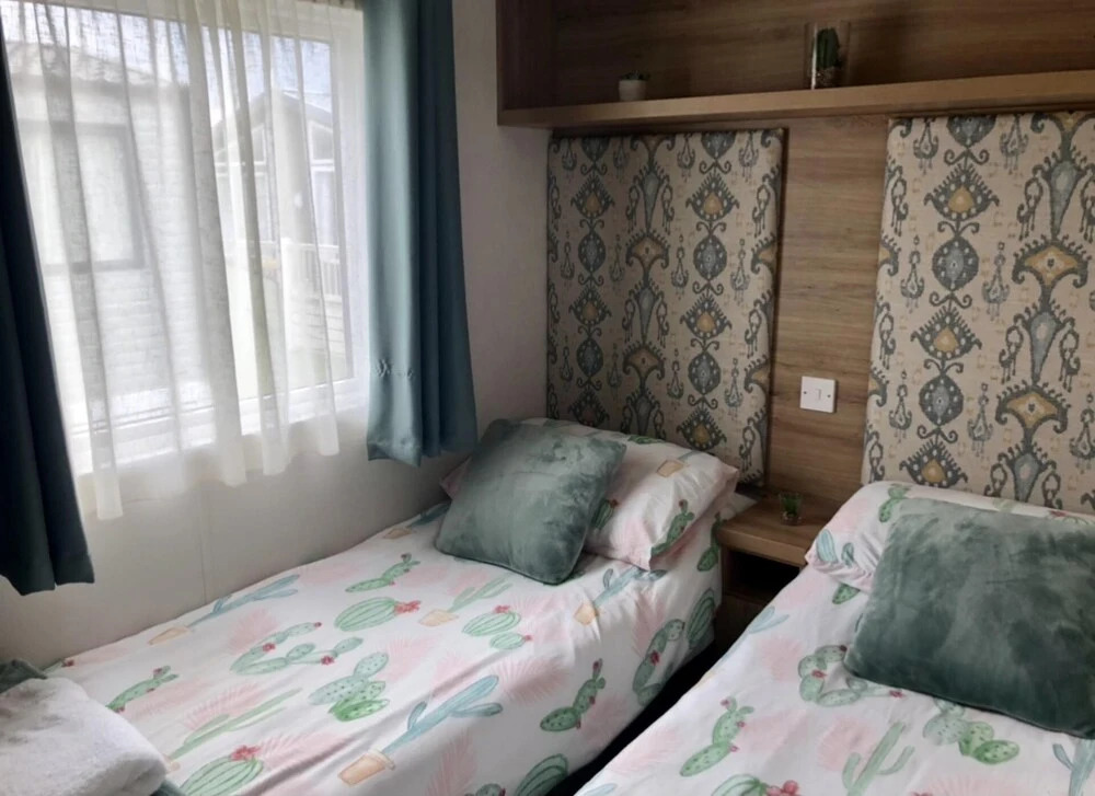 Inviting Static Caravan in Whitstable, Kent